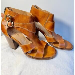 Bed Stu Heeled Sandals Gladiator Leather Strappy Heel 10 NWOB
